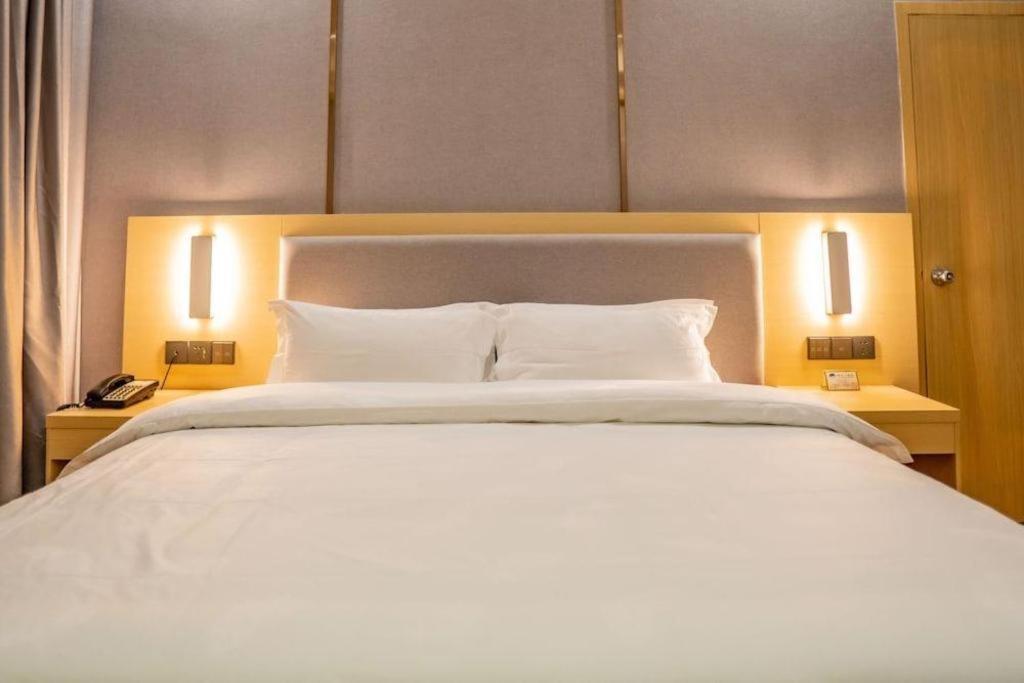 Galaxy Hotel גואנגג'ואו מראה חיצוני תמונה